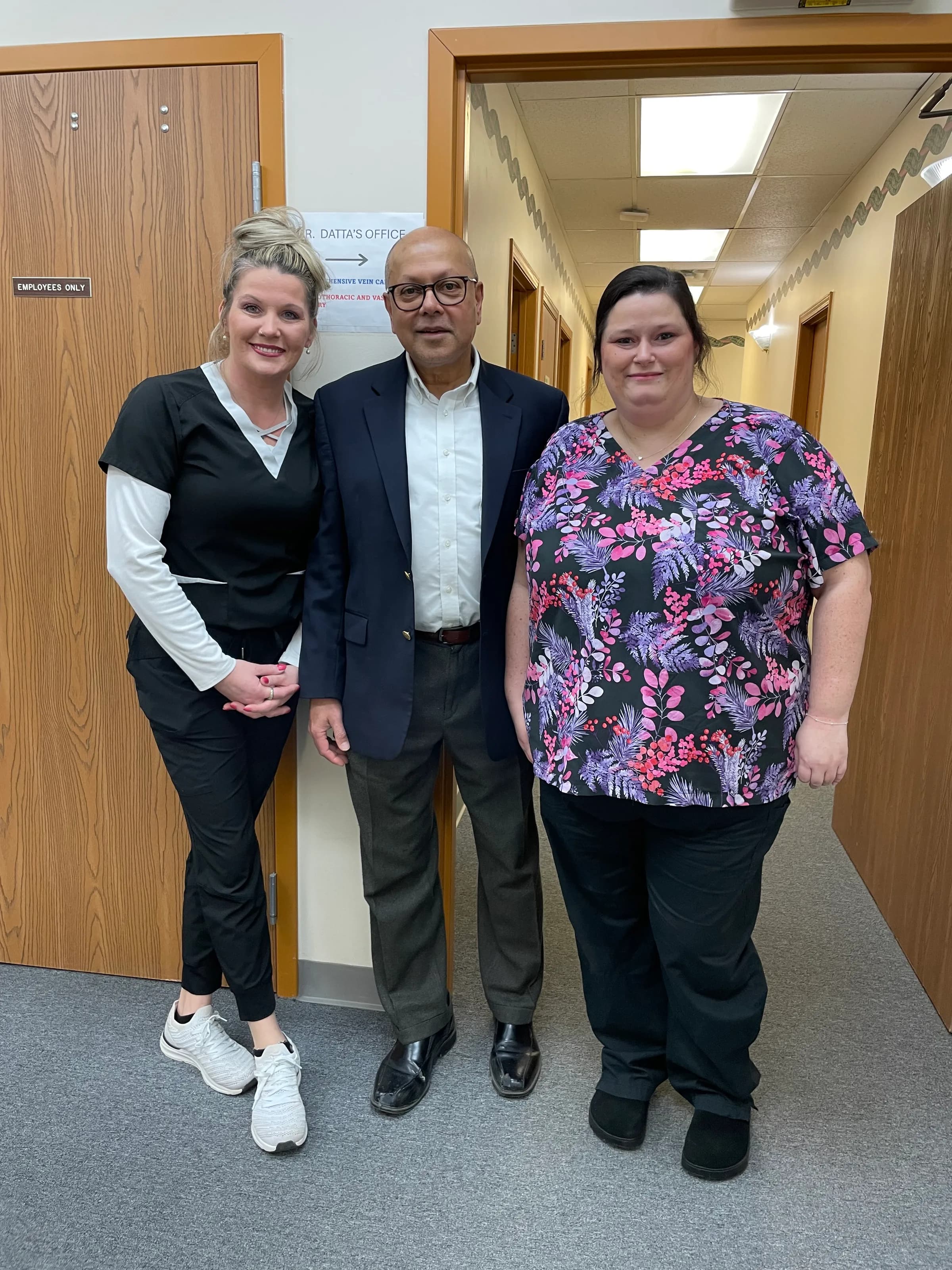 Dr. Subhajit Datta with the Comprehensive Vein Care care team